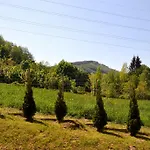 Ustronny Apartment *