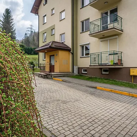 Ustronny Apartment *